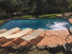 Piscina en o cerca de Casa rural Las Tejoneras