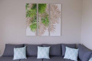 Un lugar para sentarse en Kaz O'Rocher - Sea View Appartements