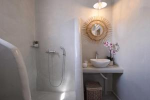 Koupelna v ubytování Blue Soul Luxury Villa