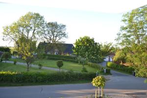 A garden outside Lykkehus