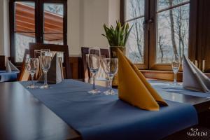 Nápoje v ubytovaní Karpacki & SPA - blisko wyciągu, Restauracja, Sala Zabaw, Bar 24h