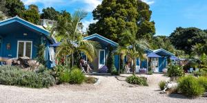 Zahrada ubytování Boatsheds on the Bay, Waiheke Island