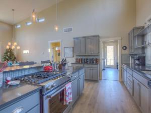 Gallery image of Hello Sunshine #51 with Carriage House in Chelan