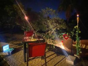 Ein Garten an der Unterkunft Mangoo Glamping
