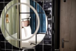 Kúpeľňa v ubytovaní H2 Hotel Budapest