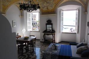 Gallery image of Venere Charming House Codice CITRA O11O22-LT-O853 in Portovenere