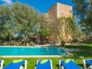 Basen w obiekcie Finca Son Xona Alcina Vacation lub w pobliżu
