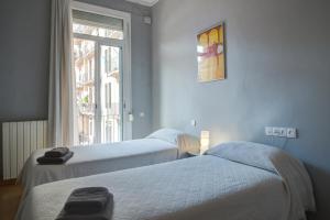Postel nebo postele na pokoji v ubytování Luxury Central Apartment