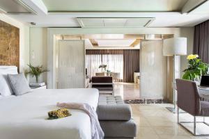 Гостиная зона в Red Level at Gran Melia Palacio de Isora - Adults Only