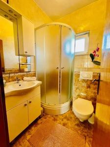 Koupelna v ubytování Apartman & rooms Draga