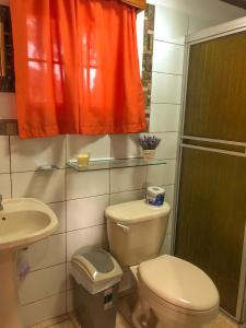 Koupelna v ubytování Hostal Familiar Rolo