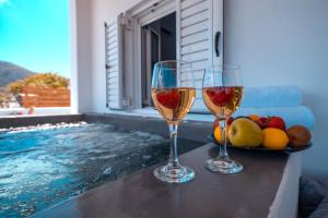 Nápoje v ubytování Blue Soul Luxury Villa