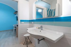 A bathroom at Bianco Latte