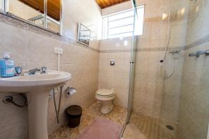 Kylpyhuone majoituspaikassa Ap Casal Localização e Segurança
