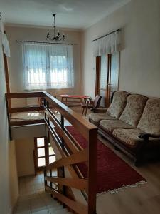 Posedenie v ubytovaní Farkas Piroska Vendégház