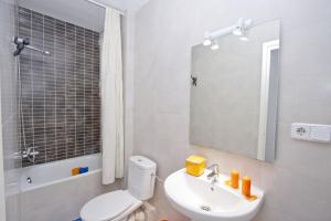 Kúpeľňa v ubytovaní Barcelona City Hotel