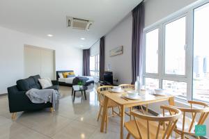 Posezení v ubytování JOMSTAY Octagon Ipoh Suites
