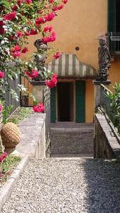 Zahrada ubytování Ca Balossa, Tremezzina lago di Como davanti a Bellagio e villa Balbianello