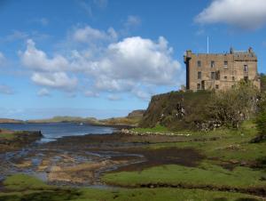 Afbeelding uit fotogalerij van Home Farm Apartments in Portree