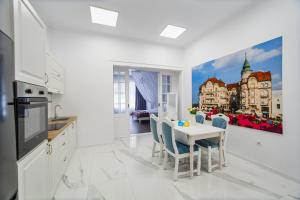 Η κουζίνα ή μικρή κουζίνα στο Cosy Bohemian Home near Piata Unirii