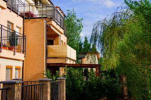 A balcony or terrace at Panorama Apartman