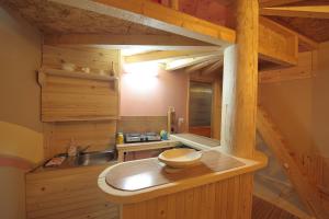Köök või kööginurk majutusasutuses Art Apartments Minic +25 fotot