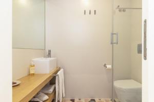 Koupelna v ubytování Bica 2 Bed Aircon UltraFast Net Fully Equipped + 9 fotografií