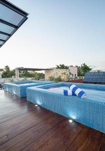 Bazén v ubytování La Aurora Hotel Colonial nebo v jeho okolí