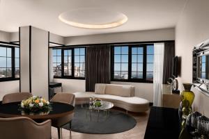 Uma área de estar em Sura Hagia Sophia Hotel