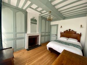 Manoir de L'Oiselière客房内的一张或多张床位