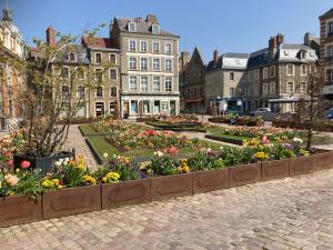 Photo de la galerie de l'établissement Meublé de tourisme, Les chambres du Beffroi, à Boulogne-sur-Mer