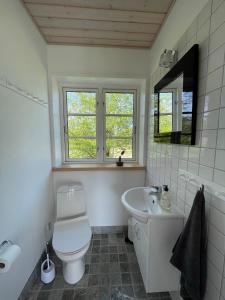 Et badeværelse på Strynø Living
