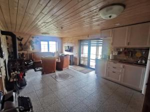 Kuchyň nebo kuchyňský kout v ubytování Arturas Guest House