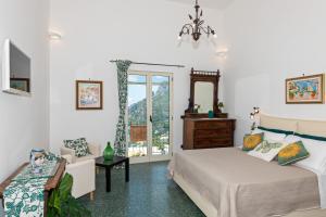 Galeriebild der Unterkunft YourHome - Casa Marina Positano in Positano