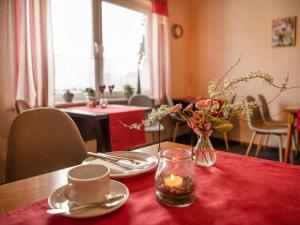 Restoran ili drugo mesto za obedovanje u objektu Landgasthof Nüchel