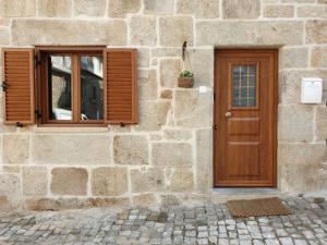 Imagen de la galería de CASAS BEM HAJA Praça e Oliveira, en São Miguel de Acha