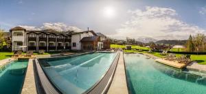 Bazen u ili blizu objekta Spa&Aktiv Hotel Lavendel