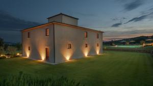 The building in which A villát is located