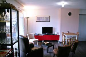 Μια τηλεόραση ή/και κέντρο ψυχαγωγίας στο BonAbri Vacances - Chambres d'hôtes