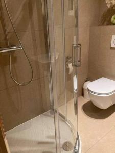 Et badeværelse på Summerhouse Marina