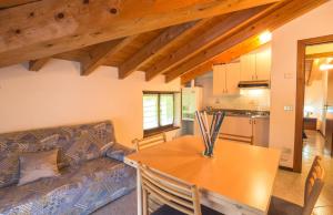 Kuchyň nebo kuchyňský kout v ubytování Casa Lori + 22 fotografií