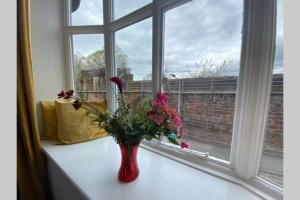 NEW 2021 BOUTIQUE CITY CENTRE PERIOD APARTMENT