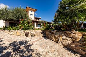 Ogród w obiekcie Villa Alba 12, Emma Villas