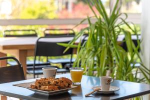 Đồ ăn tại/gần khách sạn