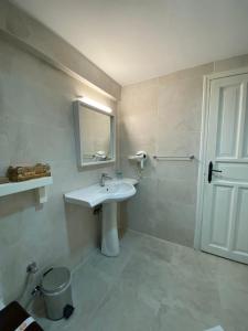 Ванна кімната в Portakal Hotel Dalyan