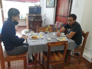 Nápoje v ubytování Hostal La Casa de Luis