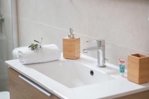 A bathroom at Beautiful house by the sea