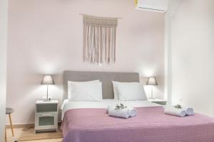 A bed or beds in a room at Beautiful house by the sea