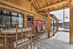 Gallery image of Cozy Log Cabin Escape In the Heart of Creede! in Creede