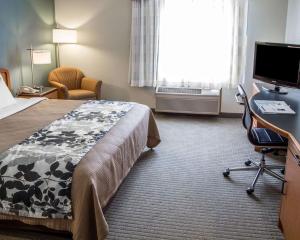 Gallery image of Sleep Inn and Suites Davenport in Bettendorf
